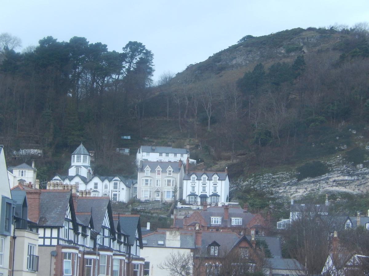 Shore To Shore Llandudno Luaran gambar